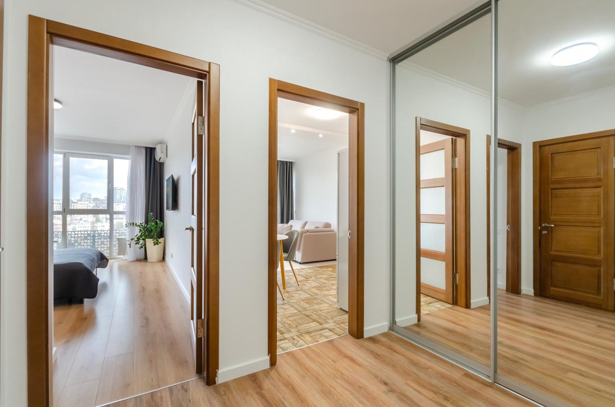 Petrovdom 7-27 In Rc Kvartet Cozy Apartment Nearby With Central Railway Station Киев Екстериор снимка