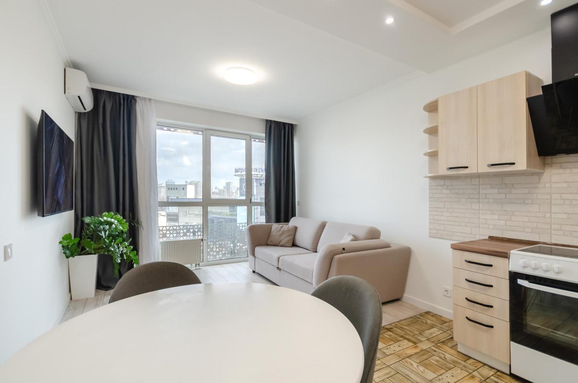 Petrovdom 7-27 In Rc Kvartet Cozy Apartment Nearby With Central Railway Station Киев Екстериор снимка