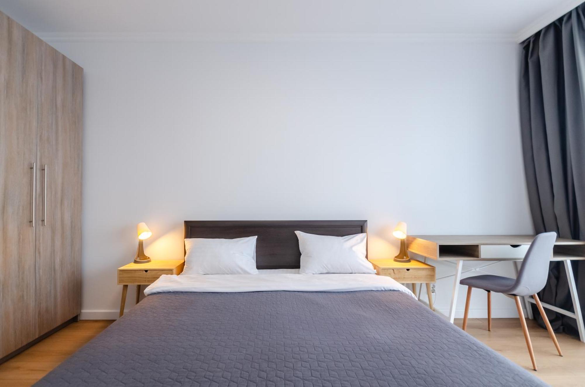 Petrovdom 7-27 In Rc Kvartet Cozy Apartment Nearby With Central Railway Station Киев Екстериор снимка