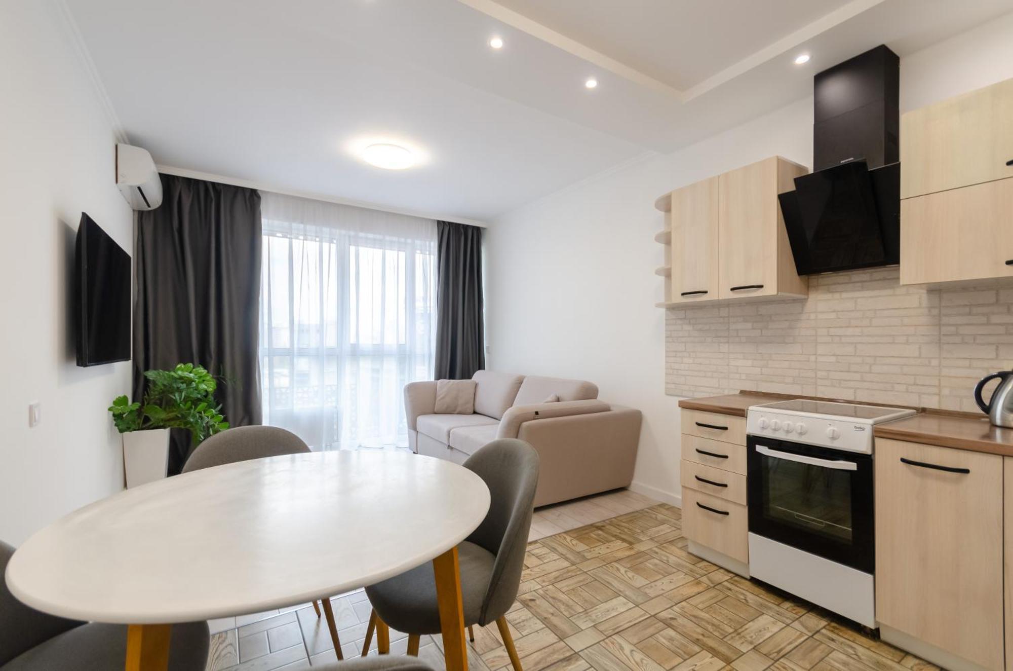 Petrovdom 7-27 In Rc Kvartet Cozy Apartment Nearby With Central Railway Station Киев Екстериор снимка